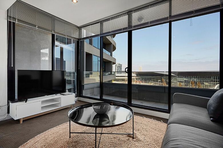 Melbourne Holiday Apartments Flinders Wharf