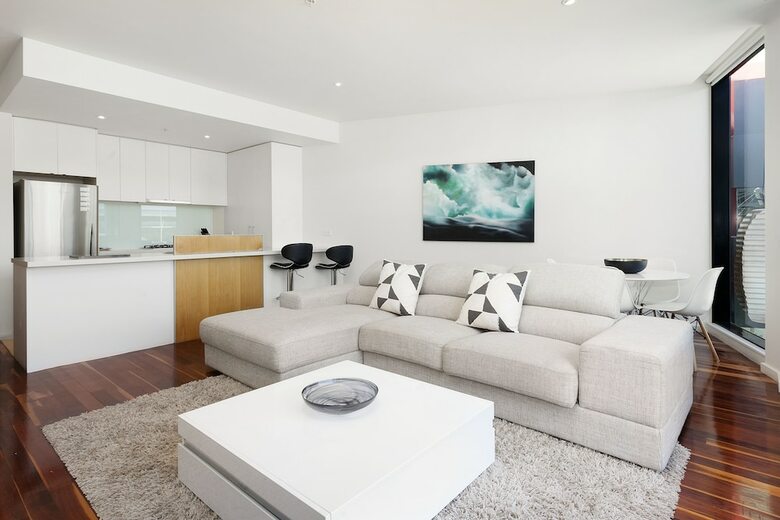 Melbourne Holiday Apartments Flinders Wharf