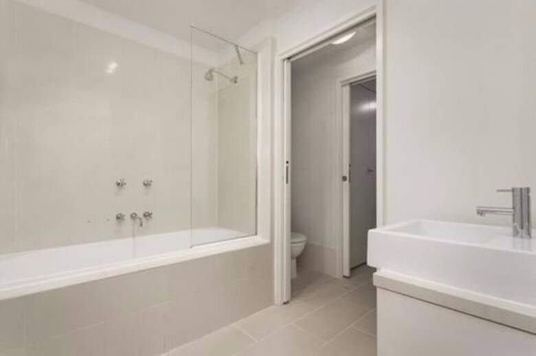 Melbourne Holiday Apartments Flinders Wharf