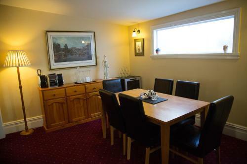 Villa Airleigh-rose Cottage