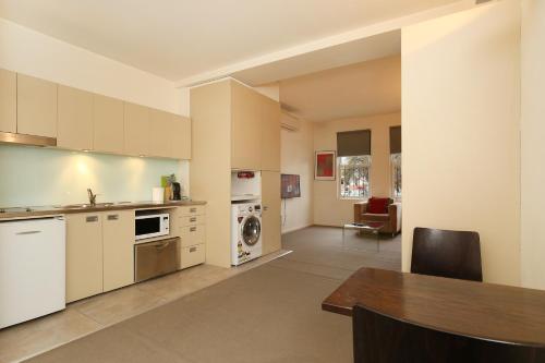 Aparthotel Plum Serviced Apartments North Melbourne