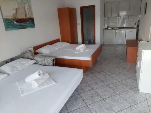 Apartments Menalo
