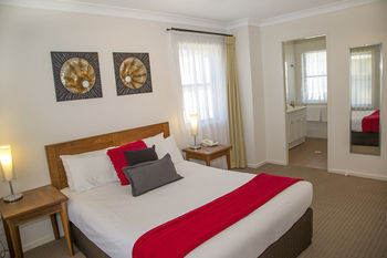 Hotel Rafferty's Resort