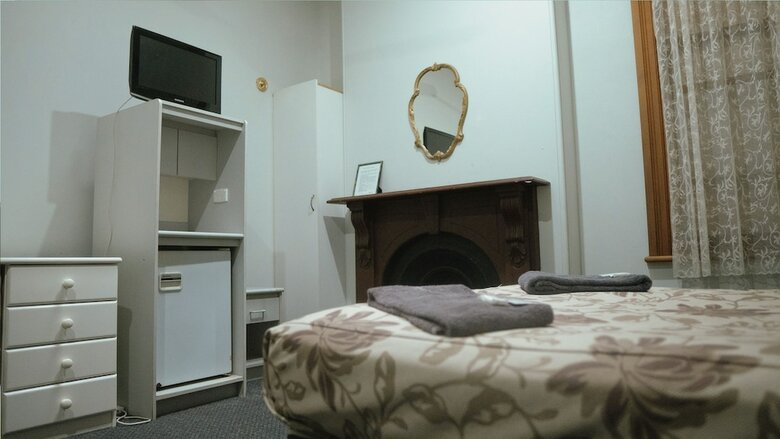 Hostal Alishan International Guest House