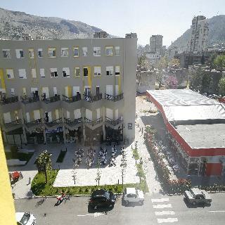 City Hotel