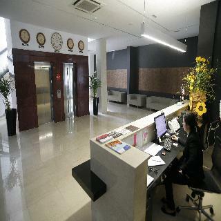 City Hotel