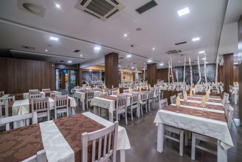 City Hotel