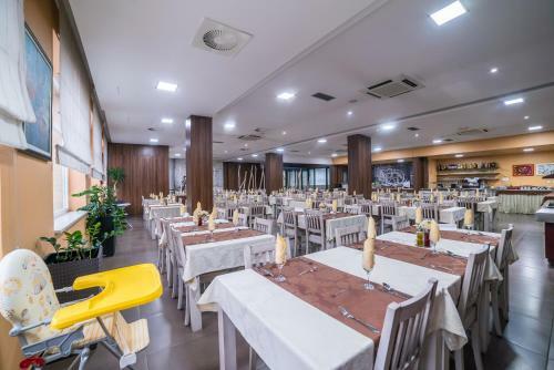 City Hotel