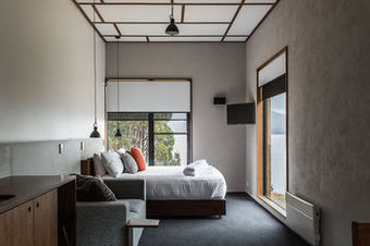 Hotel Pumphouse Point