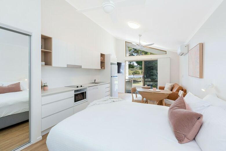 North Coast Holiday Parks Ferry Reserve