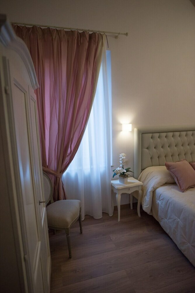 Palazzo Del Magnifico B&B