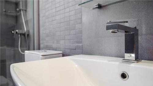 Rent Private Villa 069