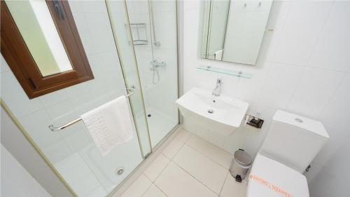 Rent Private Villa 069