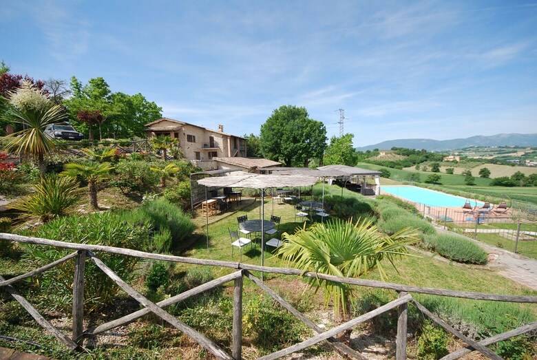 Agroturismo Spoleto By The Pool