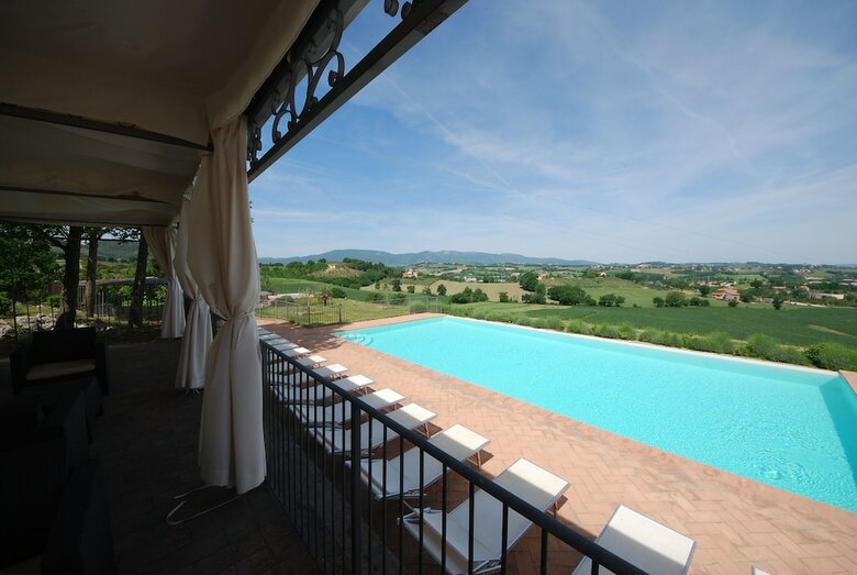 Agroturismo Spoleto By The Pool