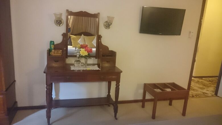 Bed & Breakfast Holberry House