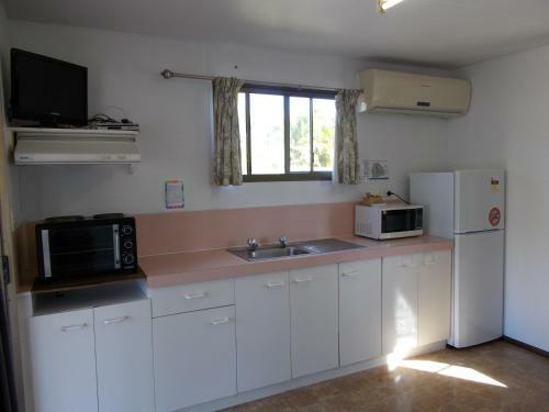 Lake Tinaroo Holiday Park