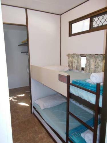 Lake Tinaroo Holiday Park
