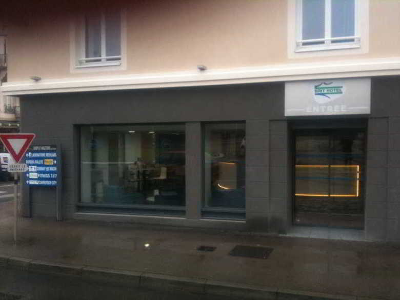 Hotel De Geneve