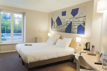 Hotel De Geneve