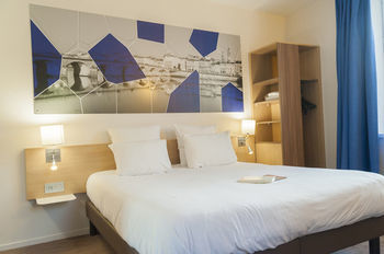 Hotel De Geneve