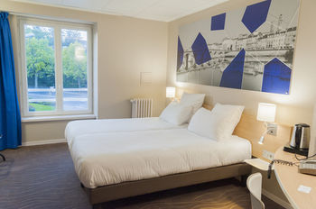Hotel De Geneve