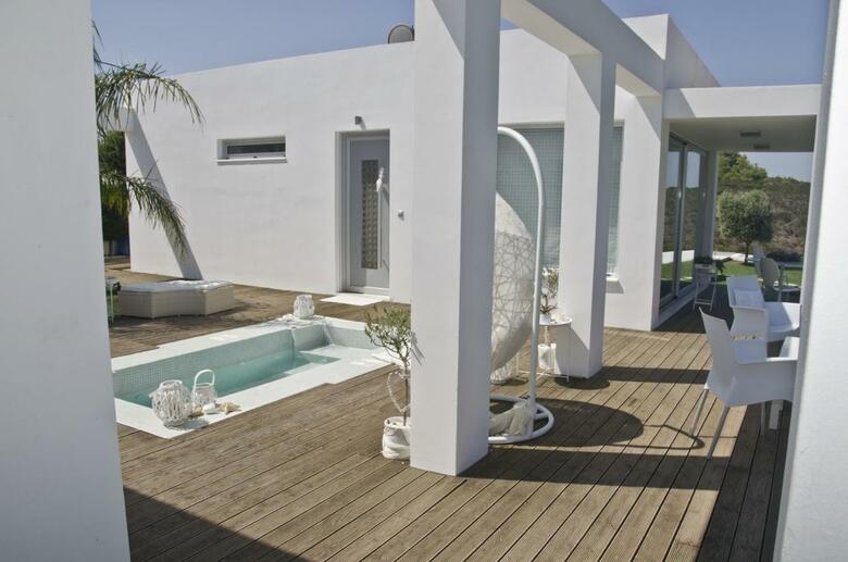 Villa Reveli Estate