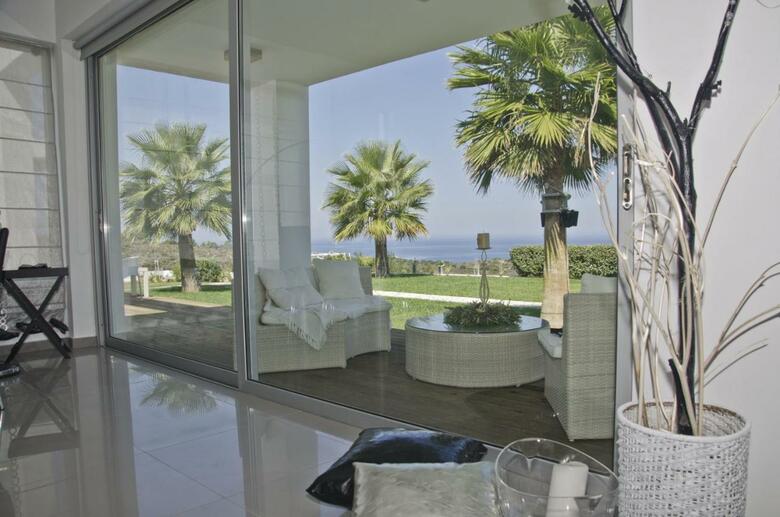 Villa Reveli Estate