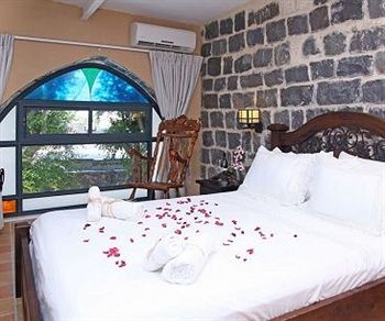 Shirat Hayam Boutique Hotel
