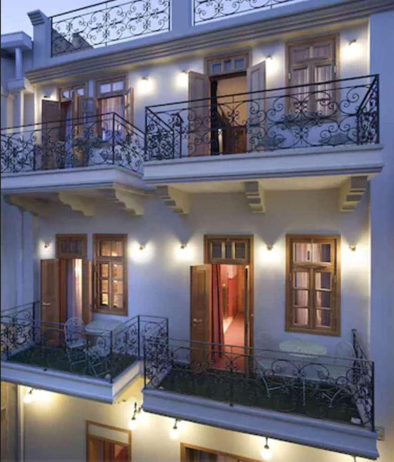 Peer Boutique Hotel