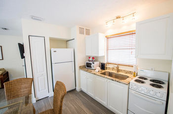 Siesta Key Beachside Villas