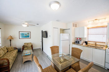 Siesta Key Beachside Villas