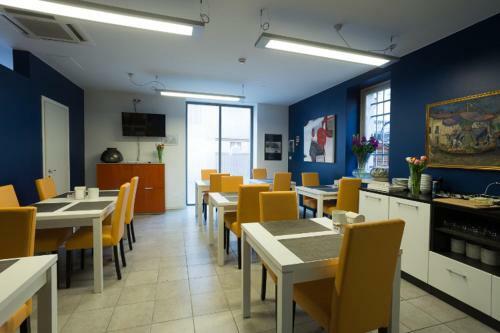 Hostal Residenza Al Teatro