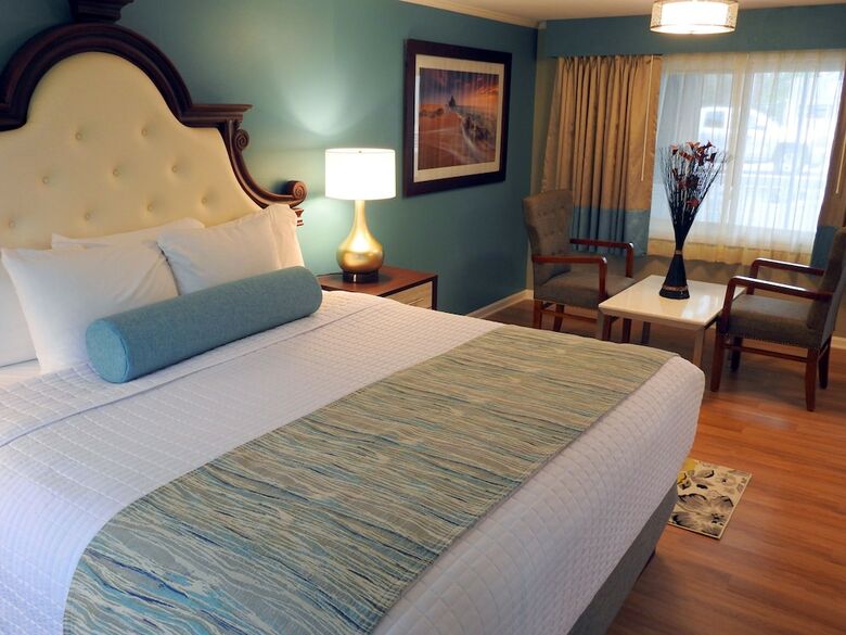 Hotel Seacoast Inn