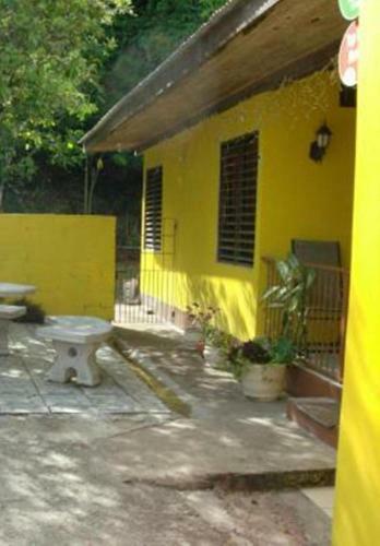 Hostal Tonys Guest House