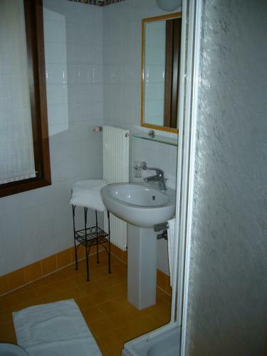 Hostal Osteria La Pesa