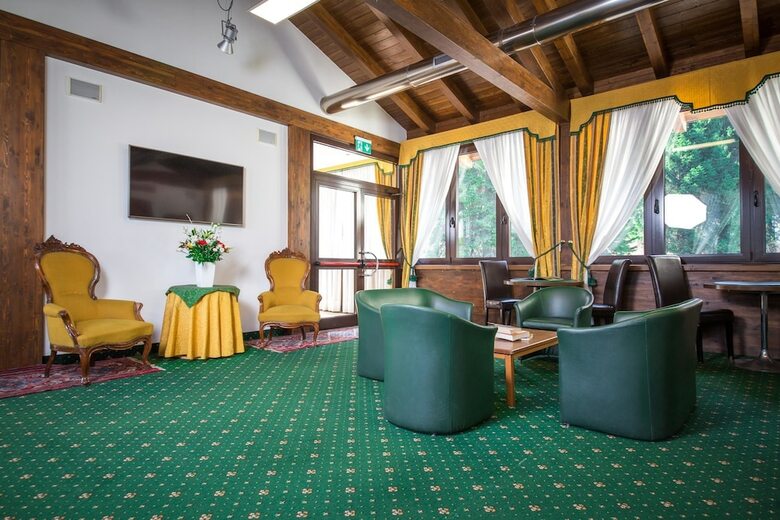 Hotel Derby