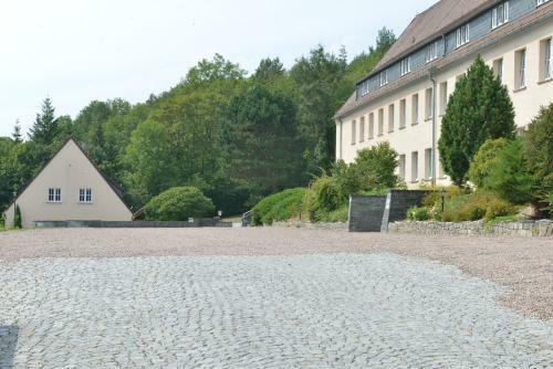Land- Und Golfhotel Alte Fliegerschule