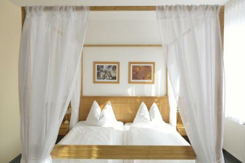 Land- Und Golfhotel Alte Fliegerschule