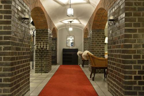 Land- Und Golfhotel Alte Fliegerschule