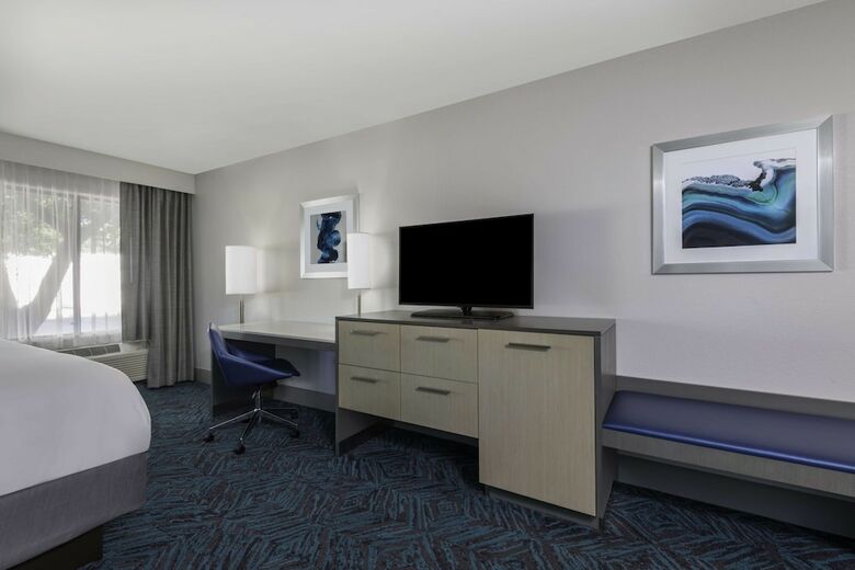 Radisson Hotel Colorado Springs