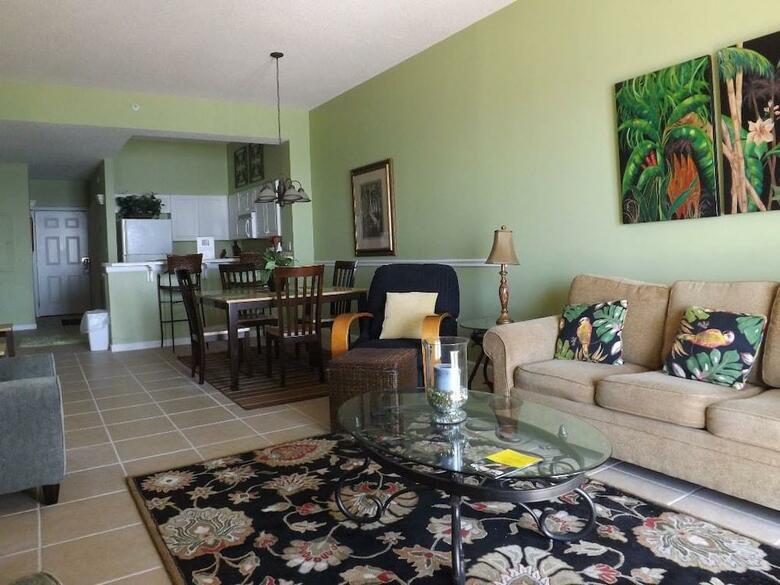 Hotel Resortquest Rentals At Windemere Condominiums
