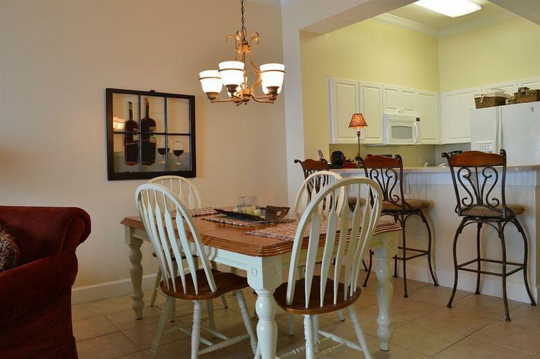 Hotel Resortquest Rentals At Windemere Condominiums