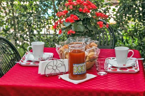 Bed & Breakfast Crispi Rooms