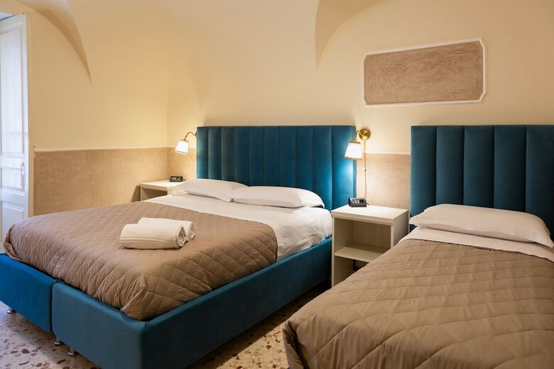 Hostal Il Gattopardo House