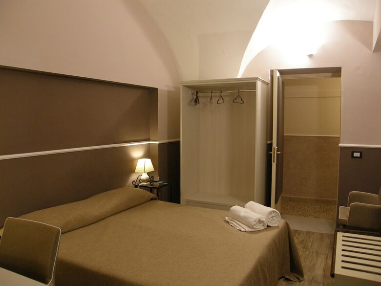 Hostal Il Gattopardo House