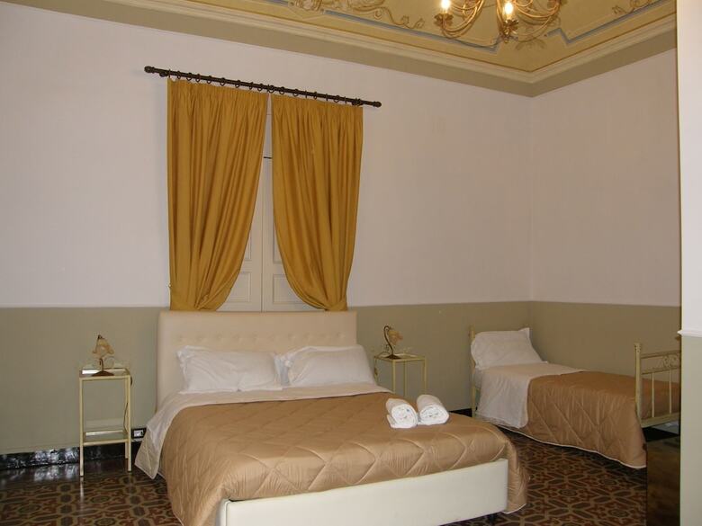 Hostal Il Gattopardo House