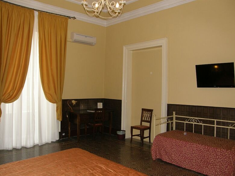 Hostal Il Gattopardo House