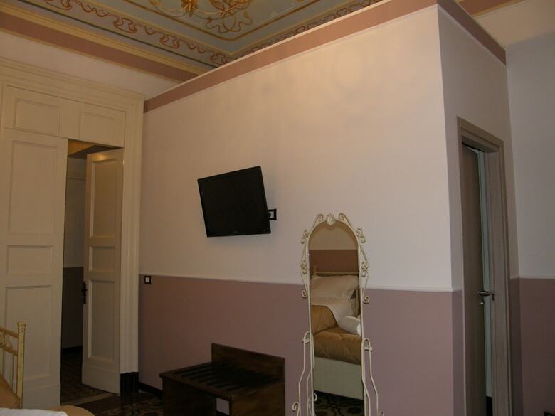 Hostal Il Gattopardo House