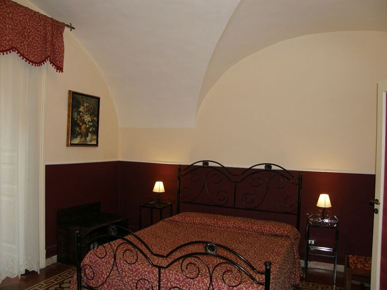 Hostal Il Gattopardo House